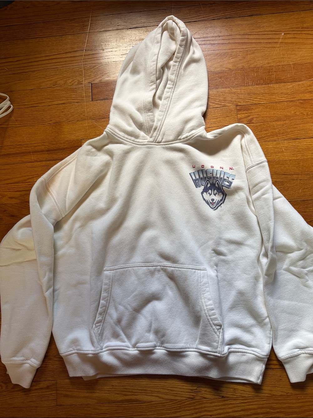 Hollister UCONN Huskies hoodie sweatshirt